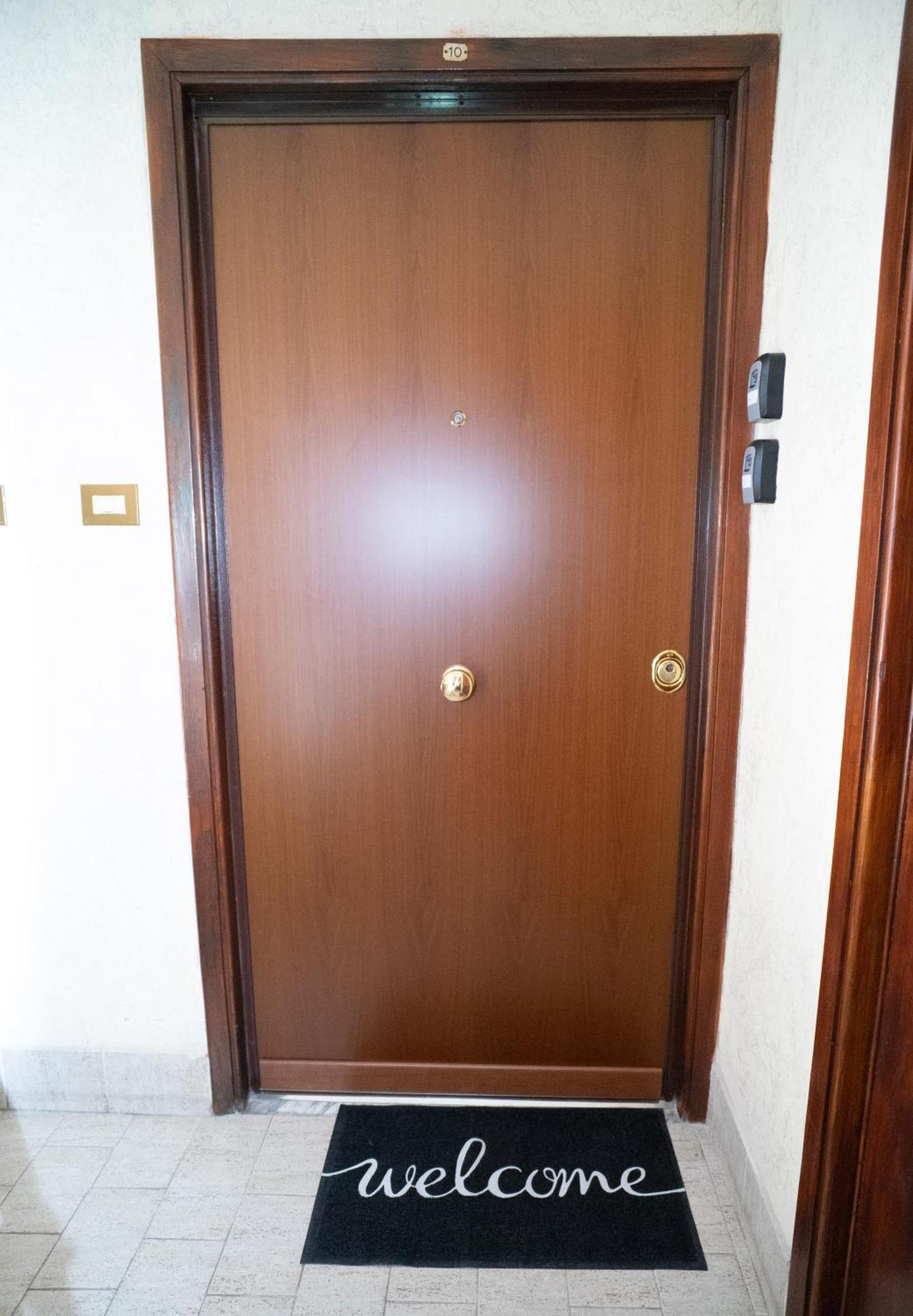 Comfort And Metro 2 Steps Away, Perfect For 3 Guests Apartamento Roma