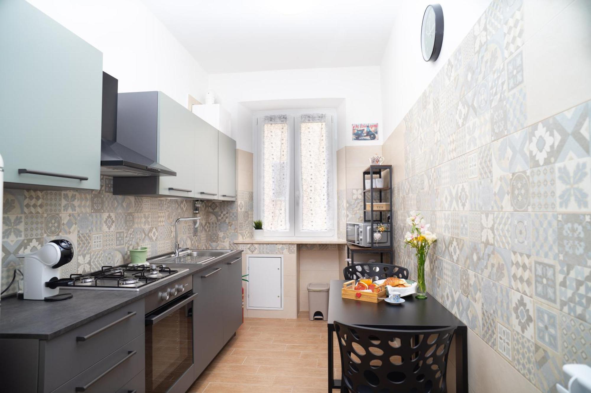 Comfort And Metro 2 Steps Away, Perfect For 3 Guests Apartamento Roma